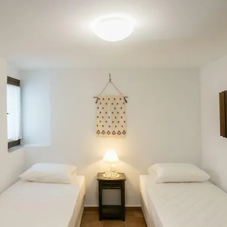 Traditional Pirethron Holiday home Aperathos