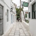 Traditional Pirethron Ferienhaus *