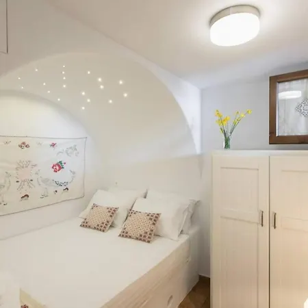 Traditional Pirethron Apérathos