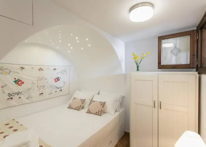 Traditional Pirethron Aperathos