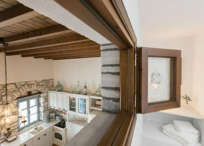 Traditional Pirethron Holiday home Aperathos