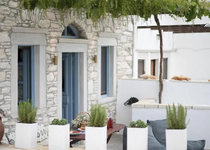 Holiday home Traditional Pirethron Aperathos