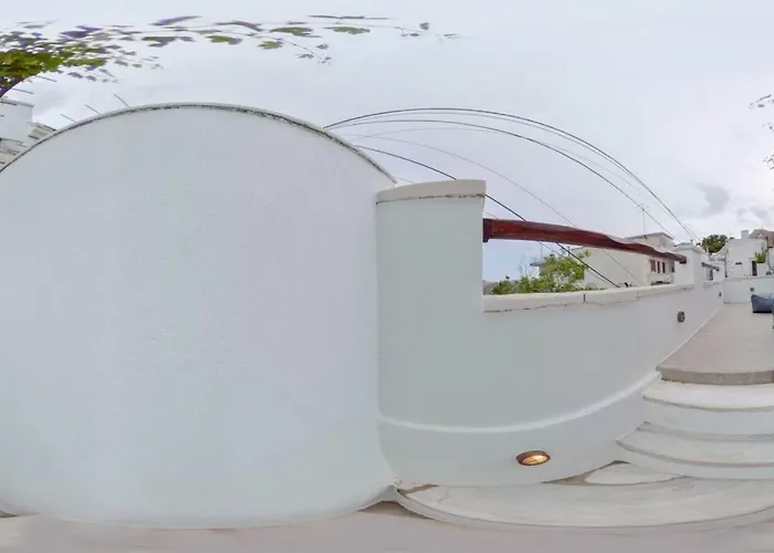 Traditional Pirethron Holiday home