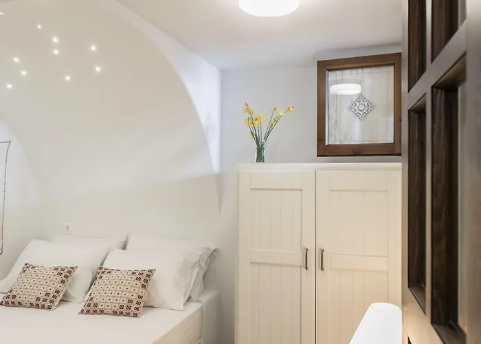 Holiday home Traditional Pirethron