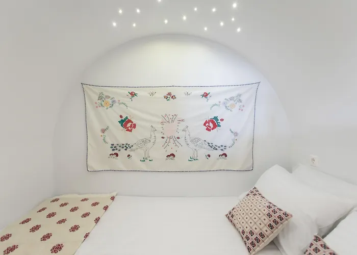 Holiday home Traditional Pirethron Aperathos