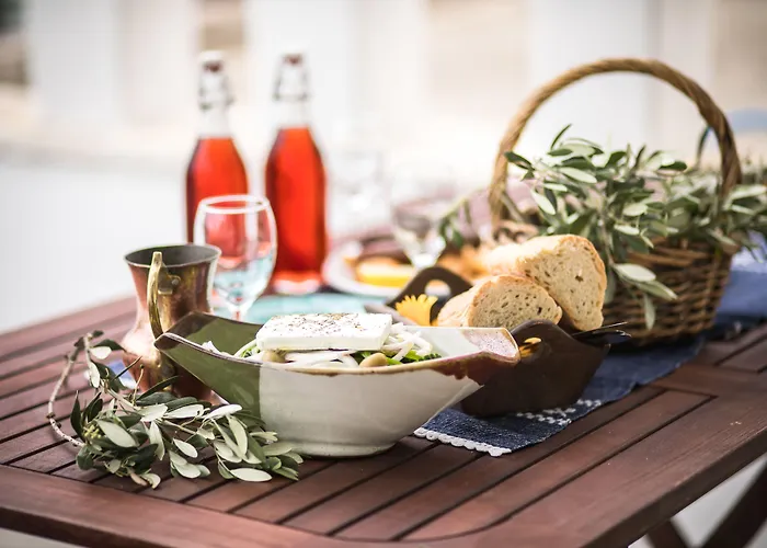 Holiday home Traditional Pirethron *